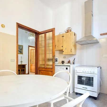 2 Bedroom Beautiful In *