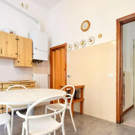 Amazing In With Wifi Apartamento Chiavari